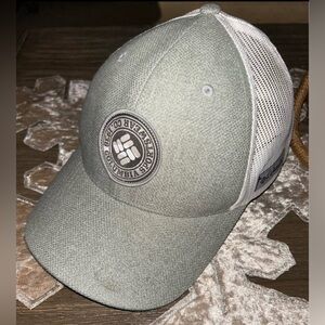 Columbia snap back hat. Light mark
